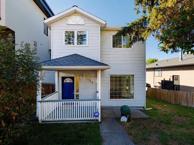 933 Drury Avenue NE Calgary