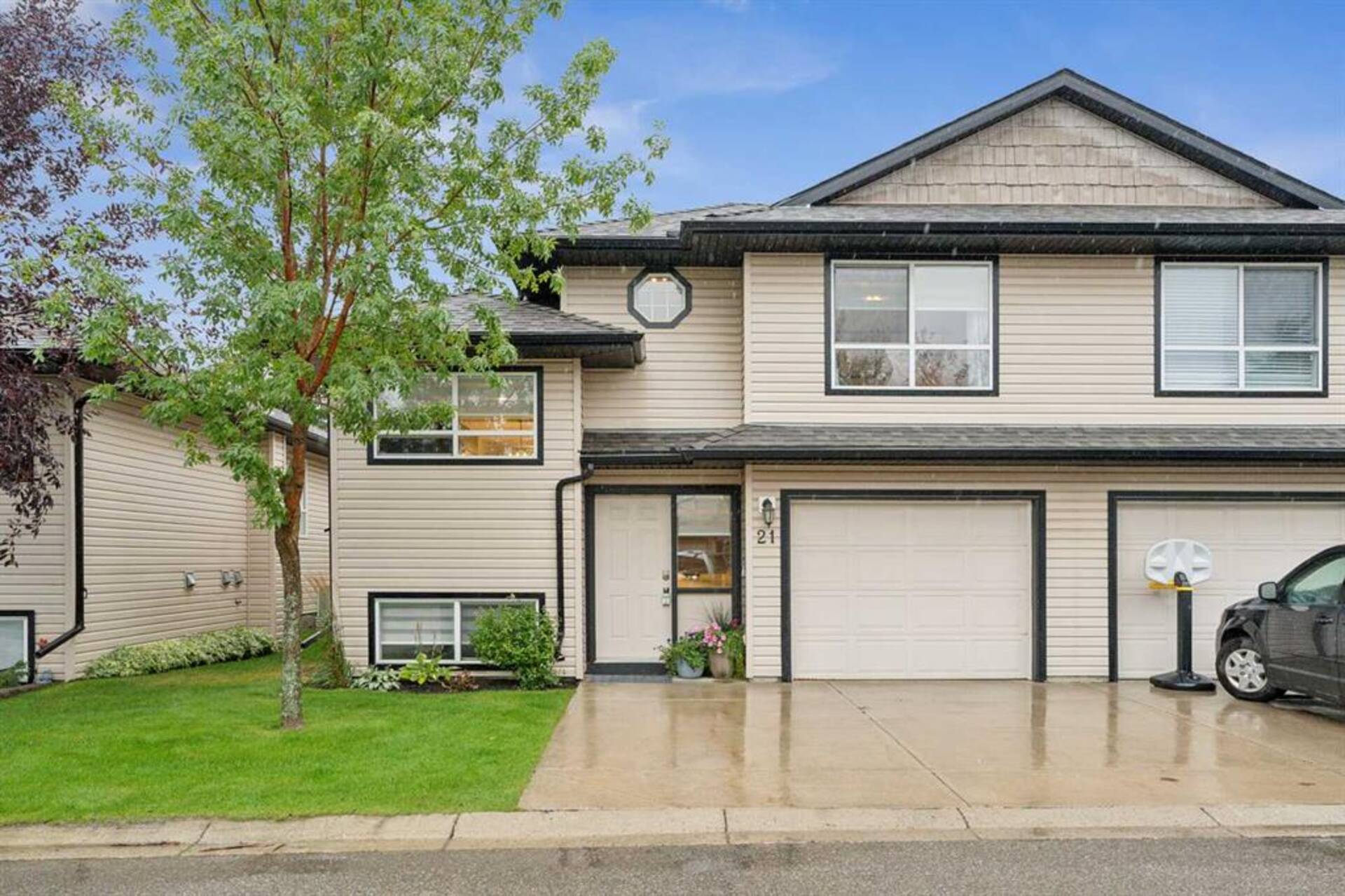 21, 103 Fairways Drive NW Airdrie