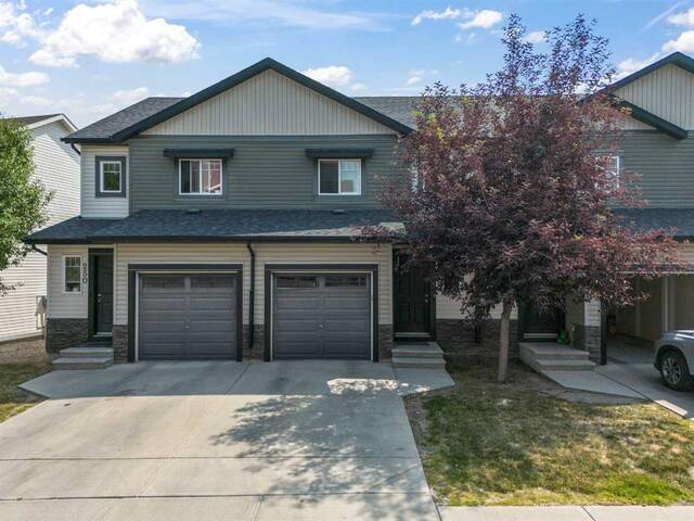 252 Pantego Lane NW Calgary