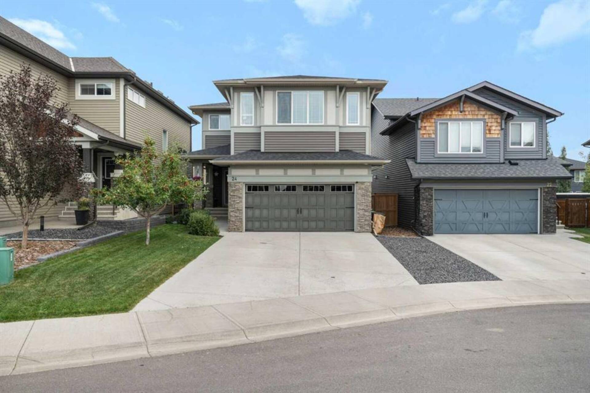 24 Mount Rae Place Okotoks