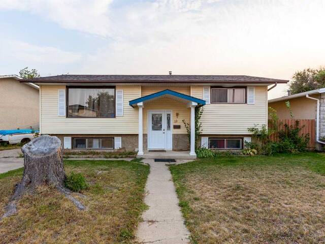 59 Ross Glen Crescent SE Medicine Hat