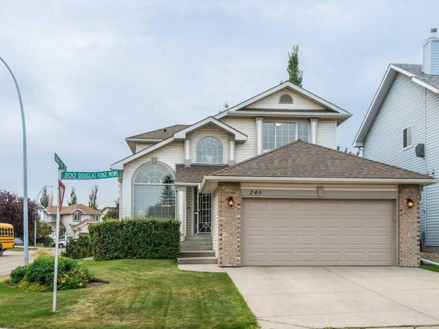 246 Douglas Ridge Mews SE Calgary