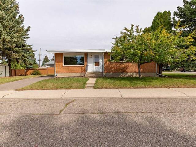 2109 26 Street S Lethbridge