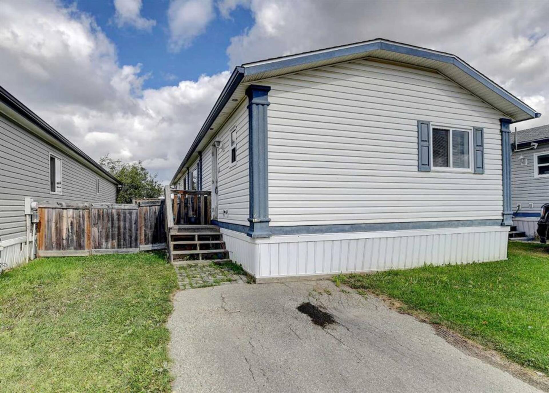 8818 89 Avenue Grande Prairie