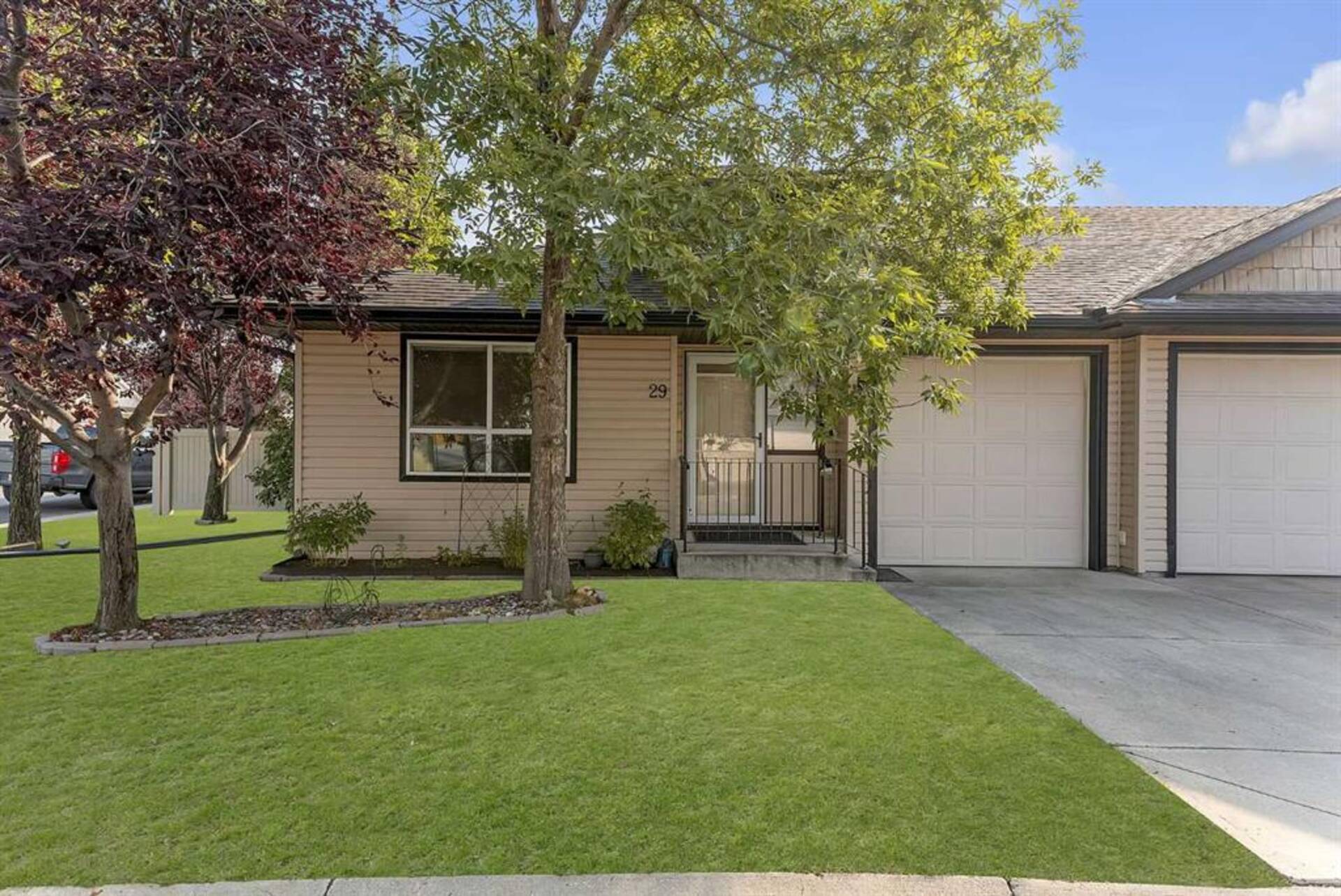 29, 103 Fairways Drive NW Airdrie