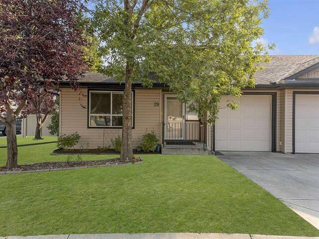 29, 103 Fairways Drive NW Airdrie