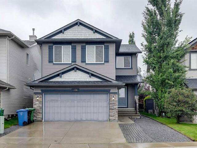 136 Cougartown Close SW Calgary