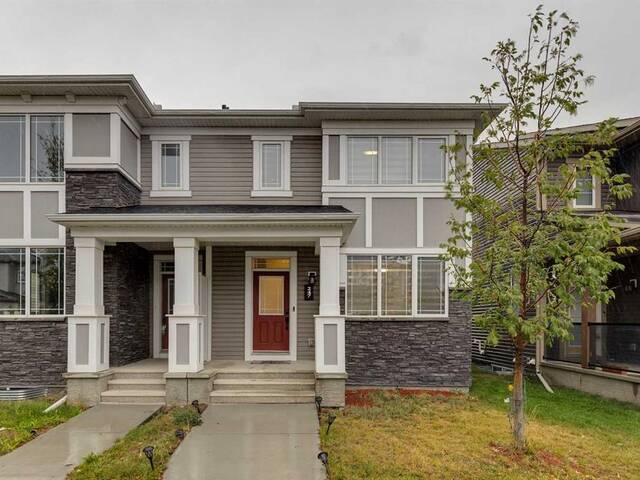 247 Carrington Circle NW Calgary