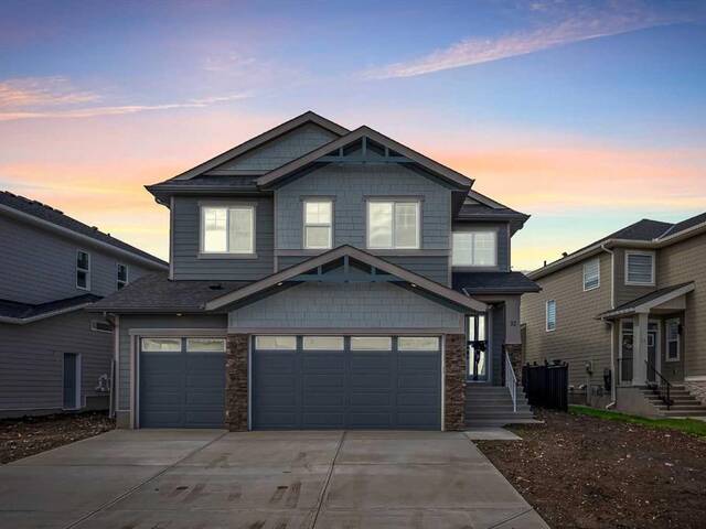 32 South Shore Manor Chestermere