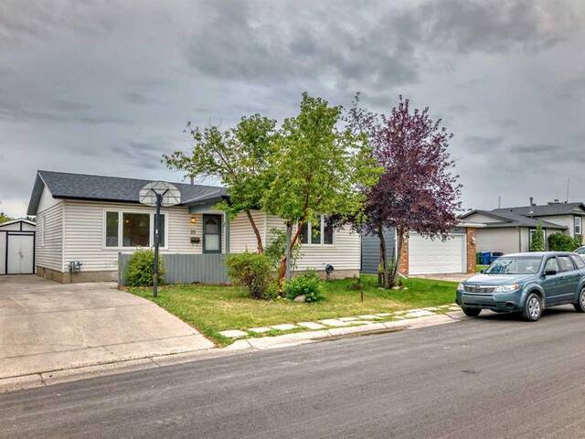 35 Whitefield Crescent NE Calgary