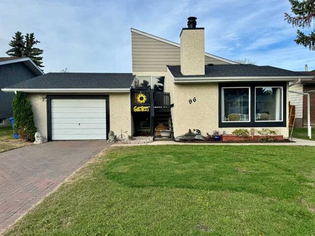 96 Barrett Drive Red Deer