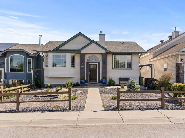 519 Sheep River Close Okotoks