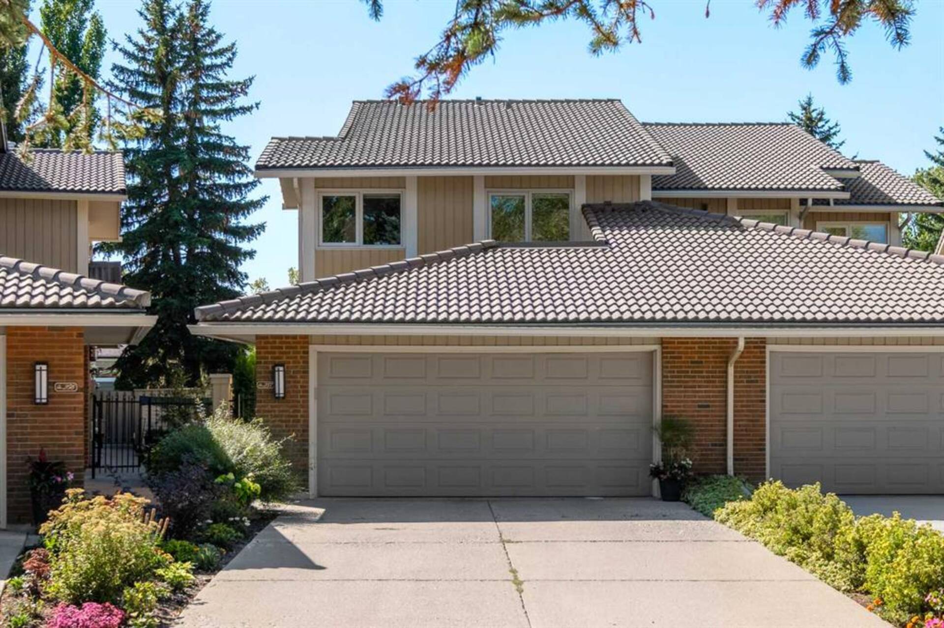 257, 20 Midpark Crescent SE Calgary