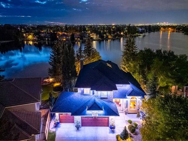 57 Mckenzie Lake Point SE Calgary