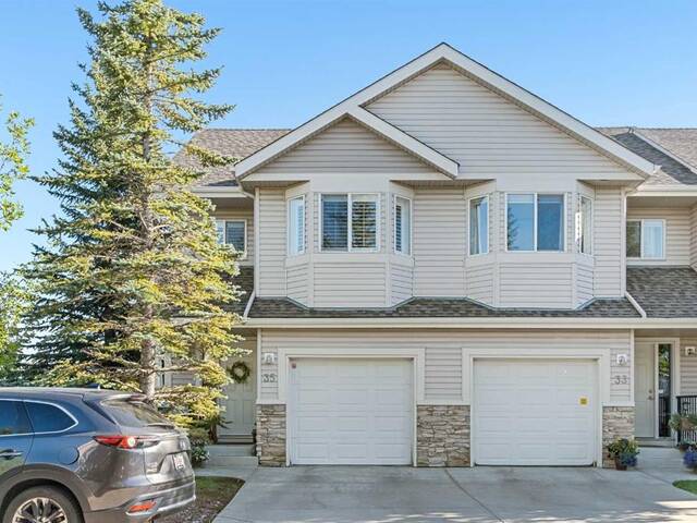 35 Royal Oak Gardens NW Calgary