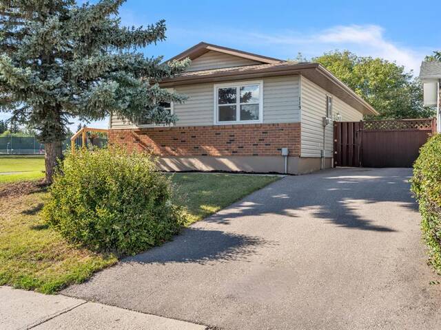 113 Waldron Avenue Okotoks