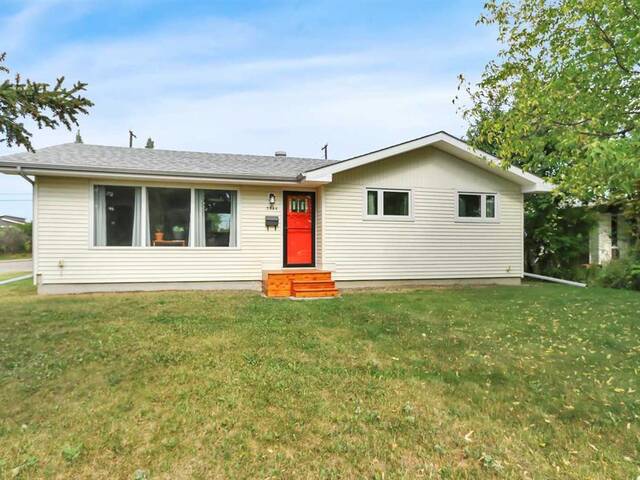 3546 46 Street Red Deer