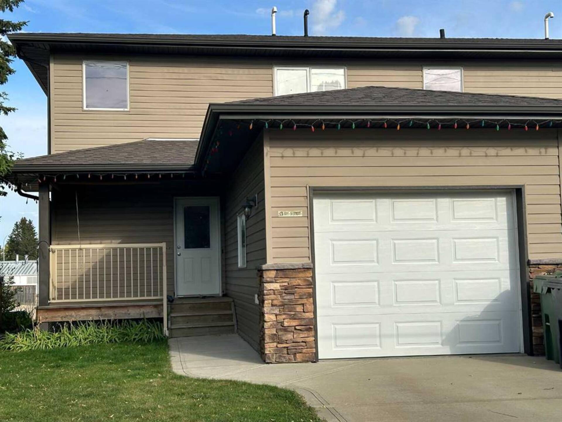 3, 5511 54 Street Ponoka