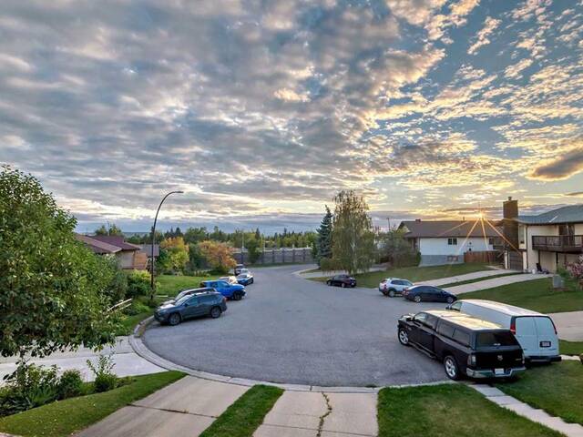 115 Ranchlands Court NW Calgary