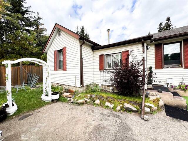 3618 44 Street Ponoka