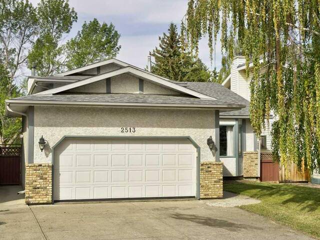 2513 Douglas Woods Link SE Calgary