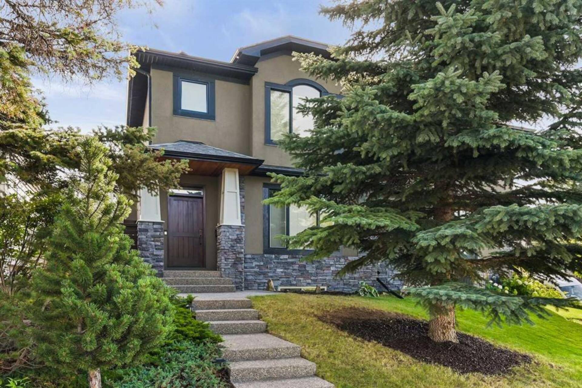 2239 29 Avenue SW Calgary