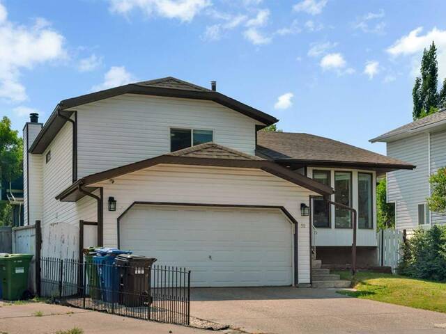 52 Woodstock Way SW Calgary