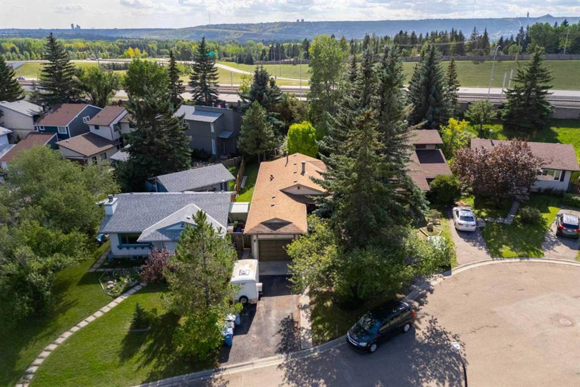 544 Ranchview Court NW Calgary