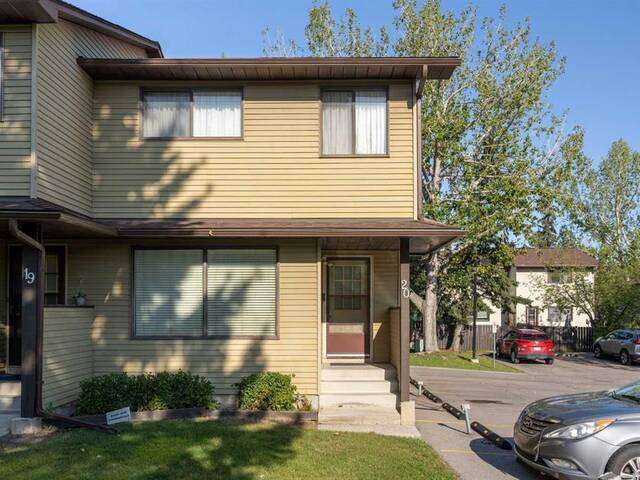 20, 380 Bermuda Drive NW Calgary