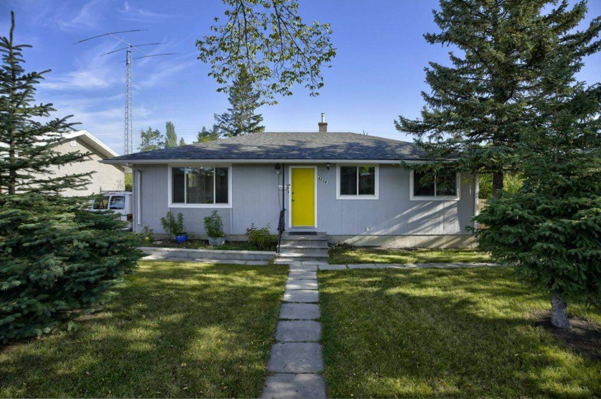 4804 Worcester Drive SW Calgary