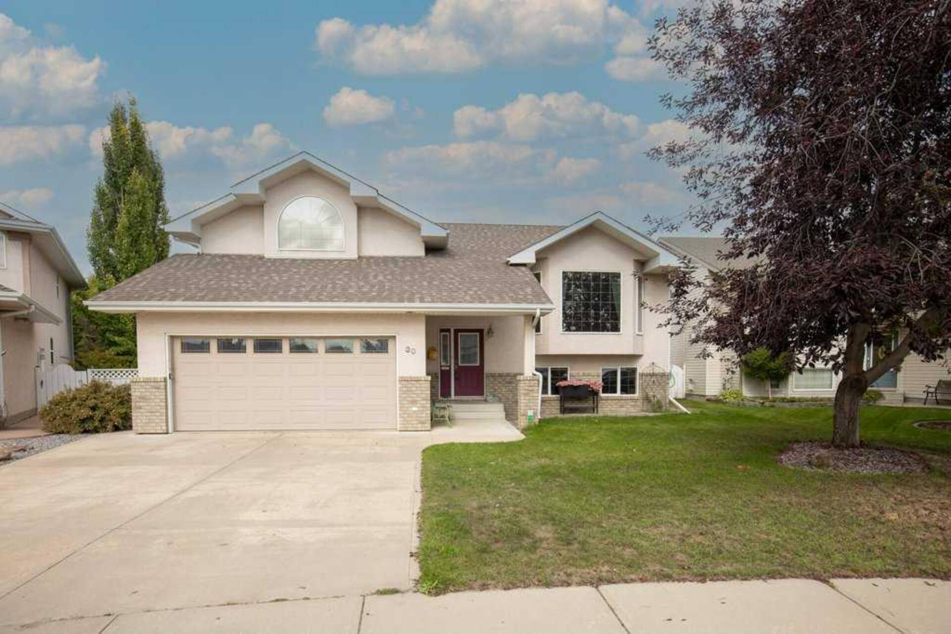 30 Abraham Close Red Deer