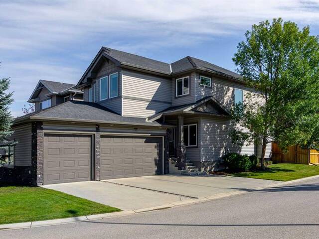 1 Cranberry Cove SE Calgary