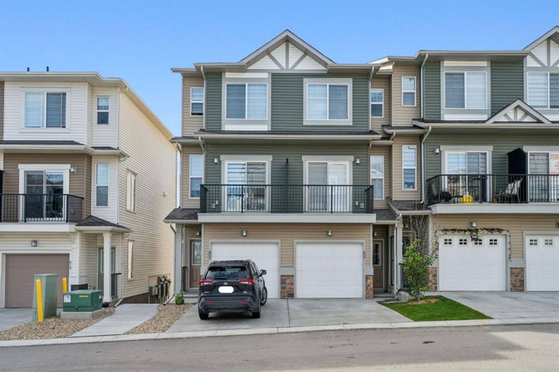 807 Sage Hill Grove NW Calgary