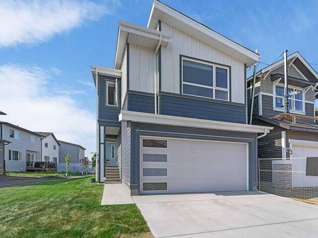 28 Walcrest Row SE Calgary