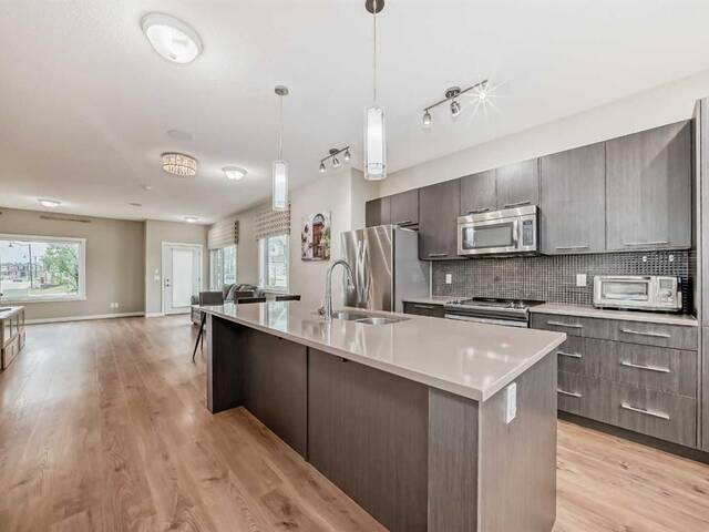 104, 218 Sherwood Square NW Calgary