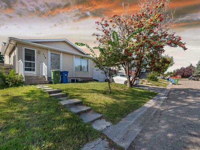 119 Castleglen Road NE Calgary