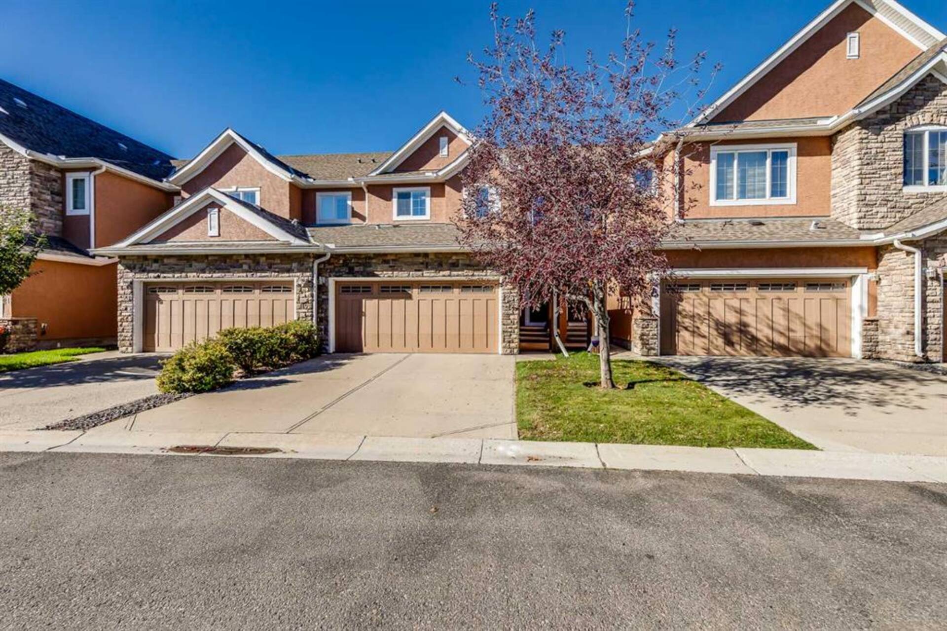 25 Cranleigh Heath SE Calgary