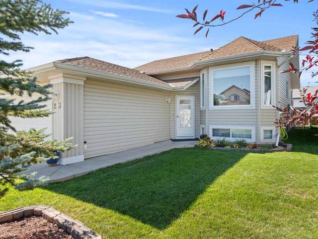 23 Willowbrook Crescent NW Airdrie