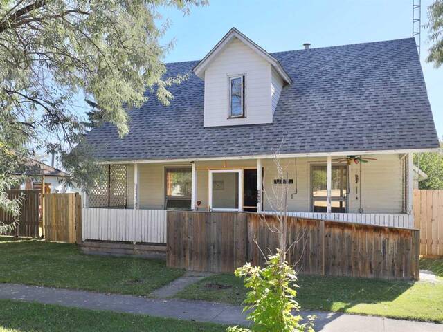 4907 51 Street Lougheed