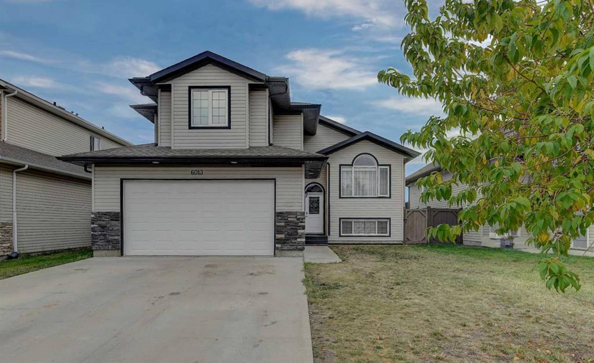 6013 O'Brien Lake Crescent Grande Prairie