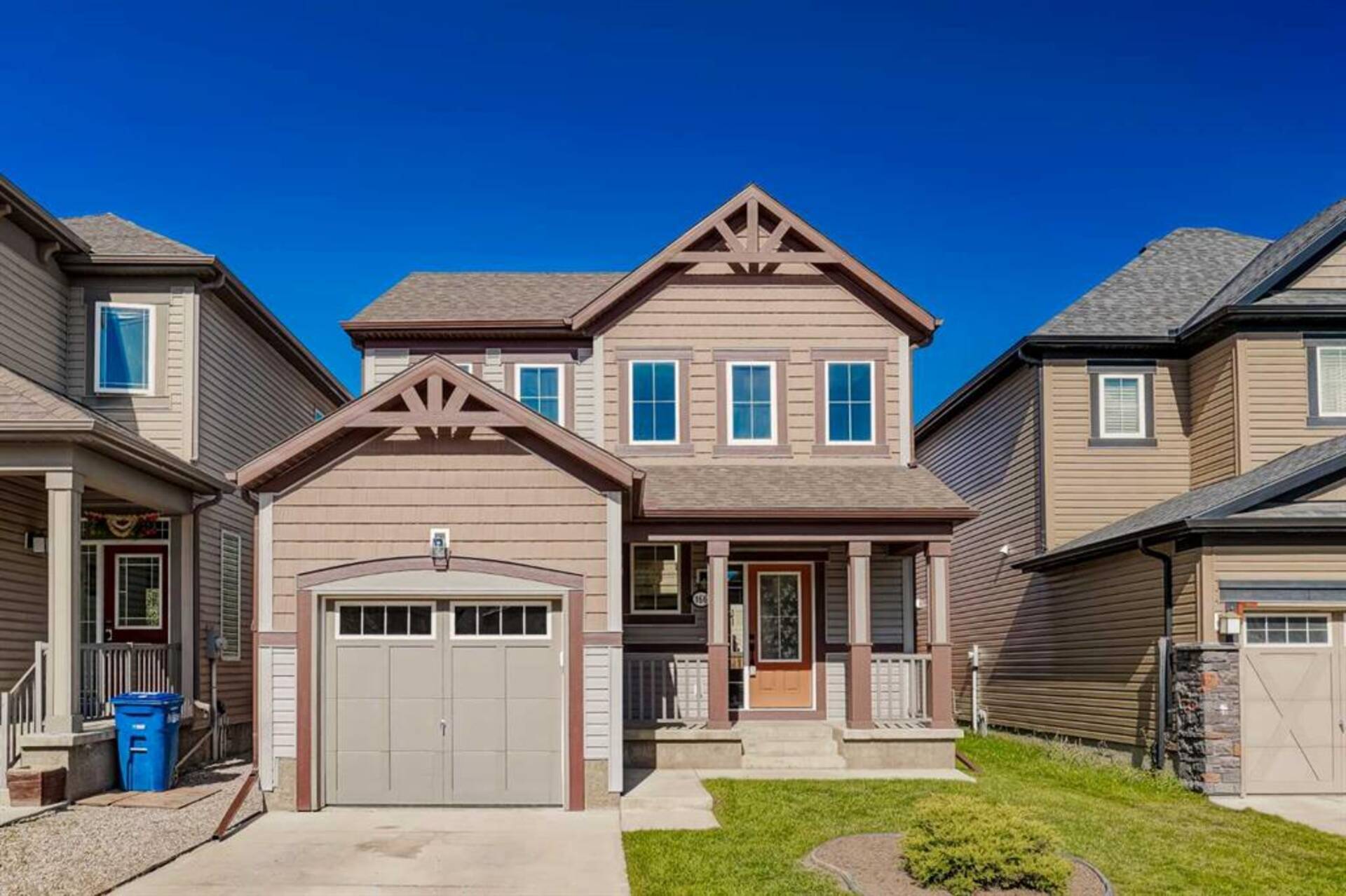 166 Windbrook Manor SW Airdrie