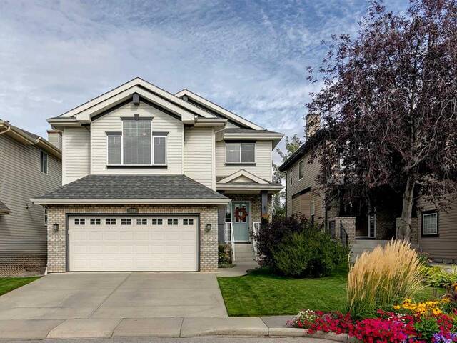 110 Wentworth Park SW Calgary