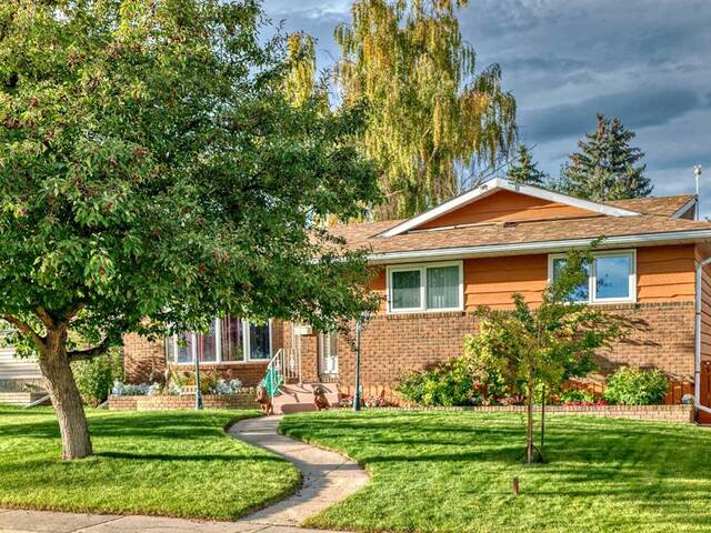 5052 Whitestone Road NE Calgary