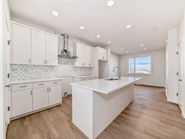 367 Sora Boulevard SE Calgary