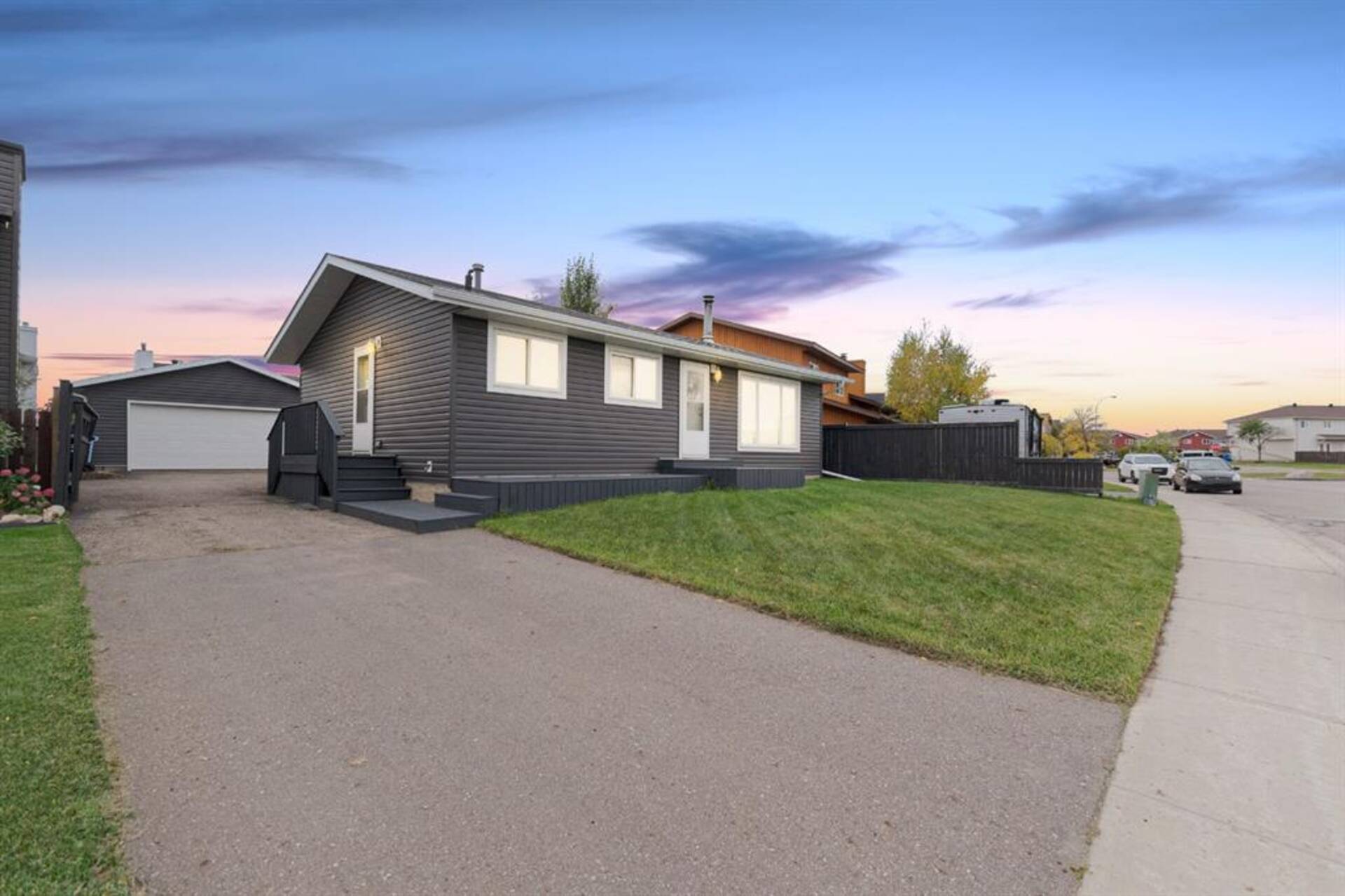 110 Leigh Crescent Fort McMurray