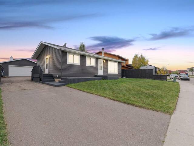 110 Leigh Crescent Fort McMurray