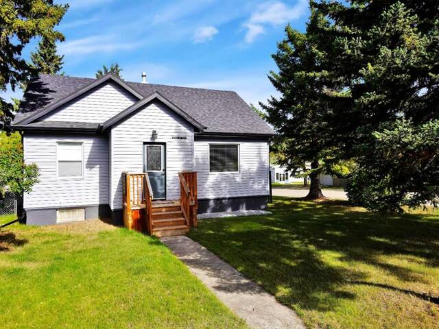 5104 47 Avenue Sylvan Lake