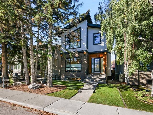 1922 46 Avenue SW Calgary