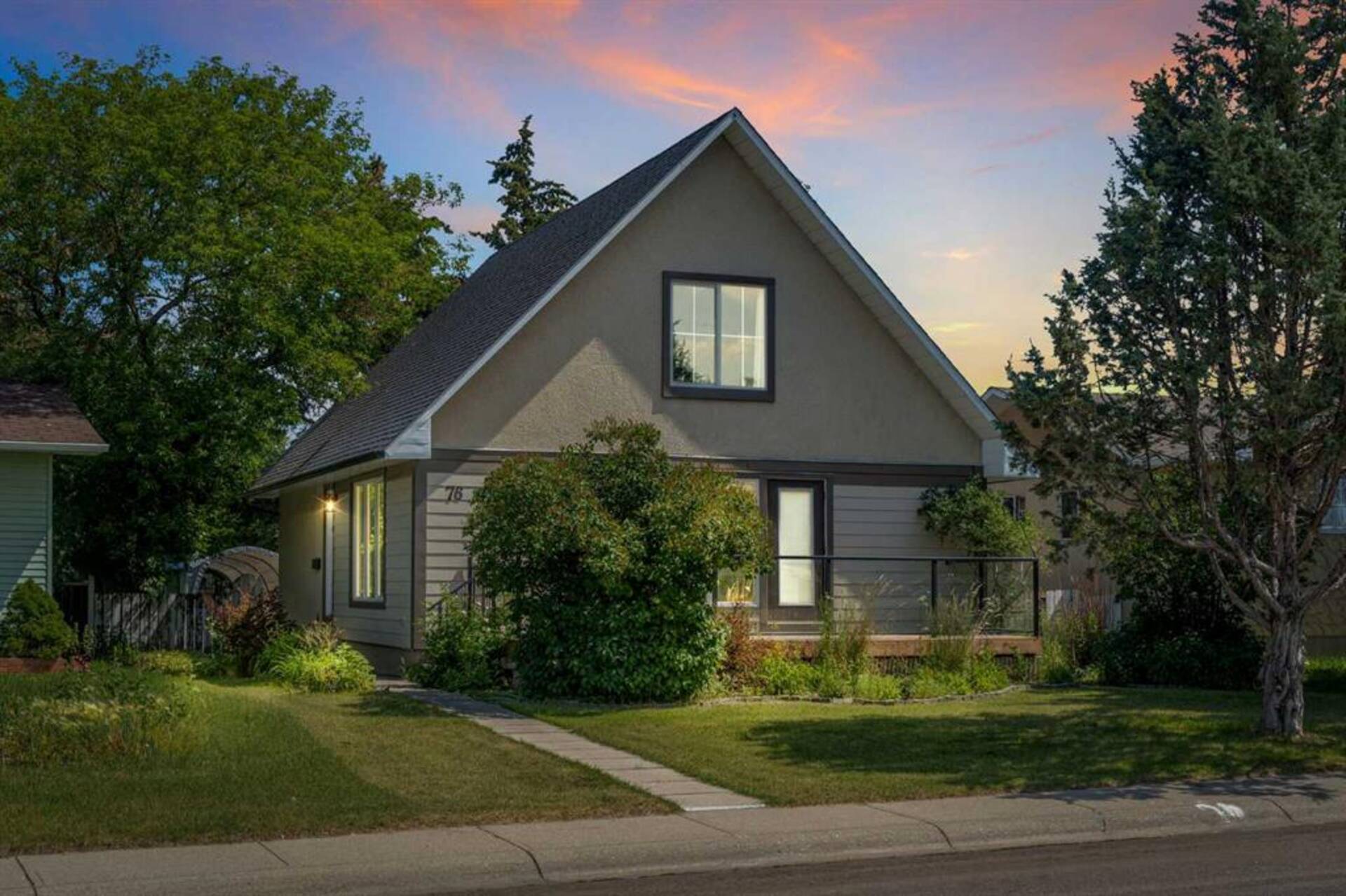 76 Huntmeadow Road NE Calgary