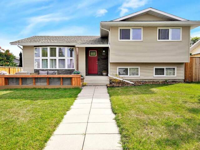 23 Norris Close Red Deer